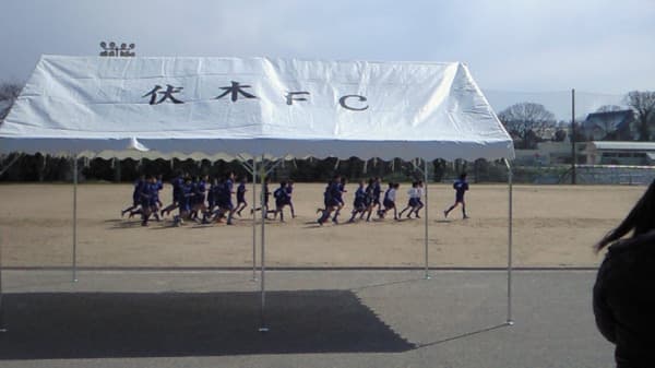 伏木FC様 組立らくらく キングテントで設営した事例