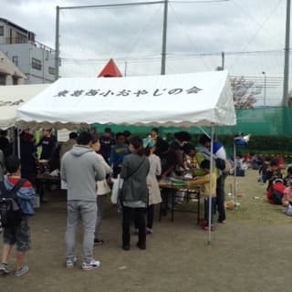 東葛西小学校おやじの会様 イベント集会テント(アルミ)で設営した事例
