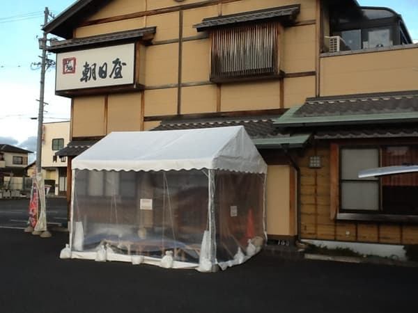 古沢テント工芸様 イベント集会テント(定番品)軒高200cmで設営した事例