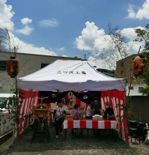 三ツ沢上町　町会様 クイックテント(オールアルミフレーム)で設営した事例