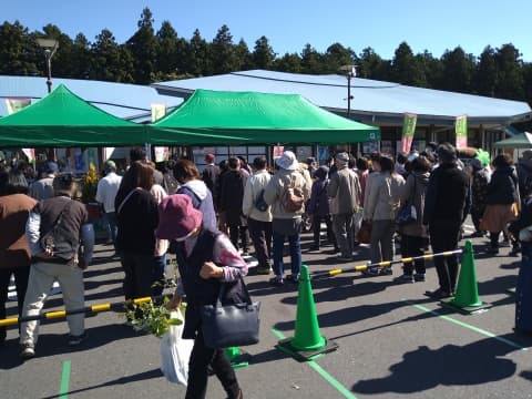 みどりの倍増プラン推進委員会様の導入事例